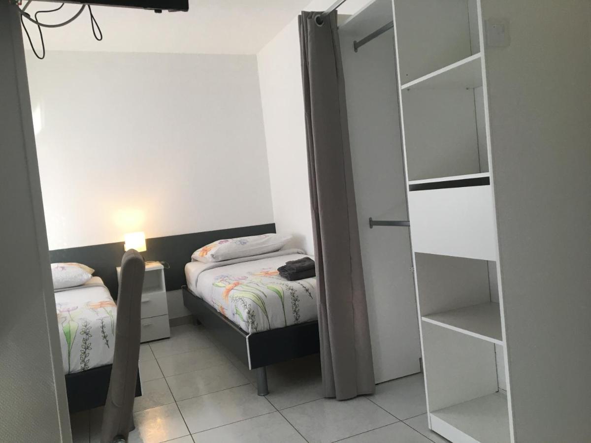Studios Lora Rm 860 سا لووي المظهر الخارجي الصورة